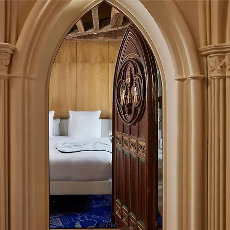 Hotel Domaine Reine Margot Paris - - Mgallery Collection Issy-les-Moulineaux